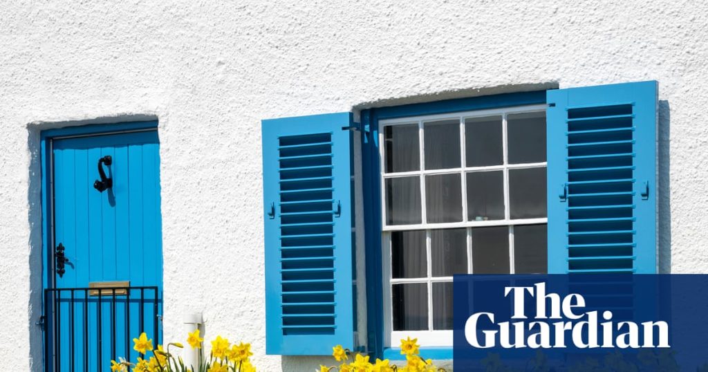 UK housing market shows strong recovery as available properties rise 6 percent year-on-year